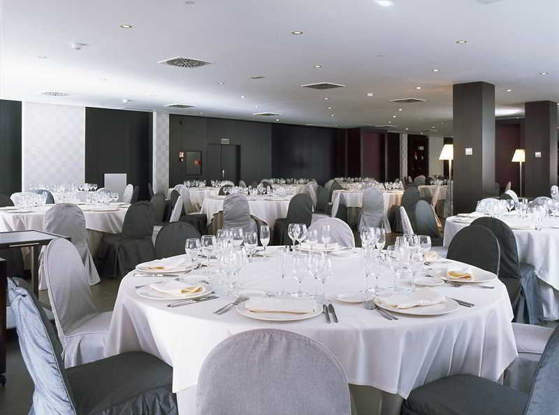 Ac Hotel Elda By Marriott Ресторант снимка